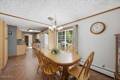 7 May Road Chestertown NY 12817
