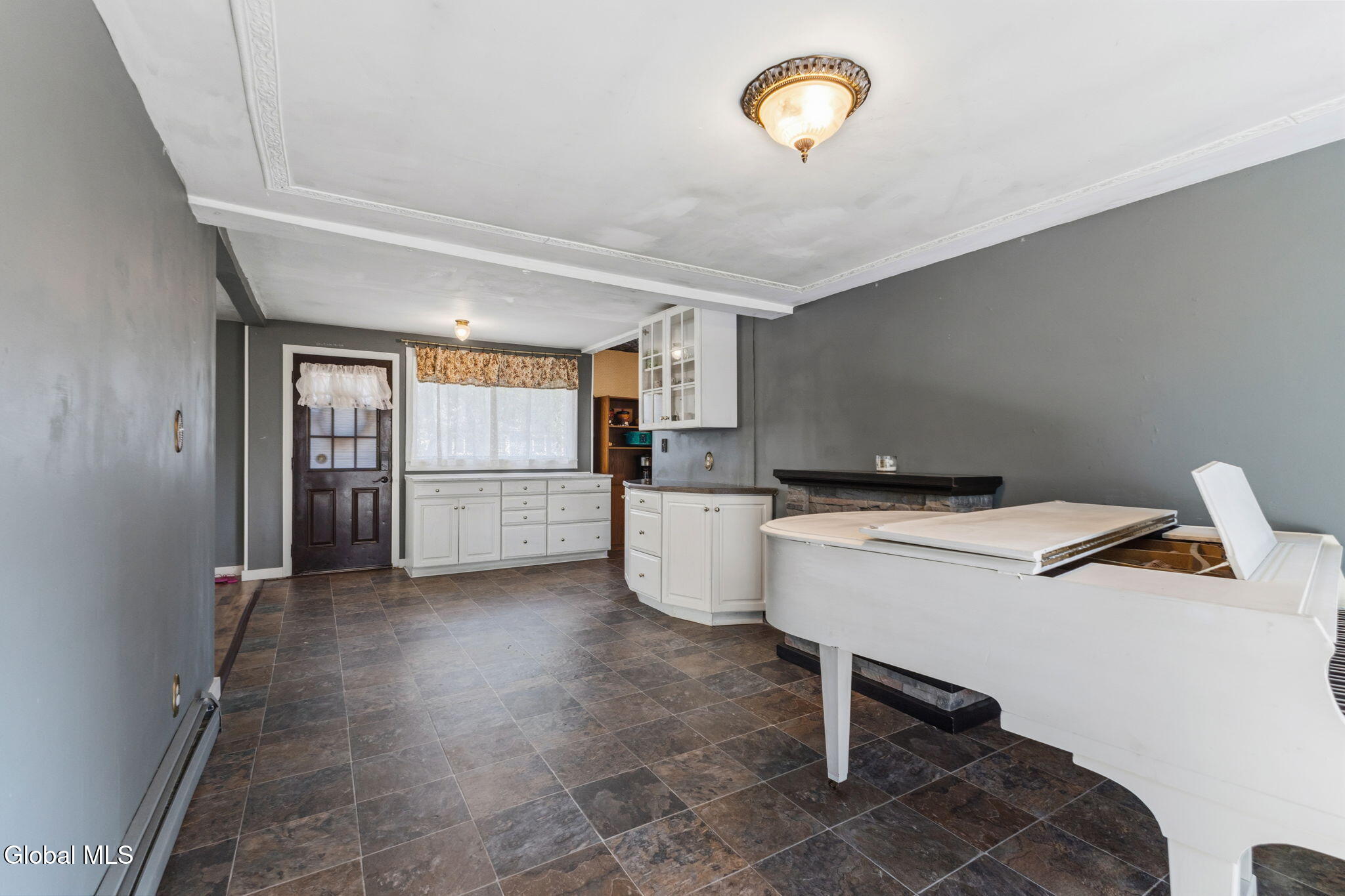 1080 Alheim Drive Schenectady NY 12303