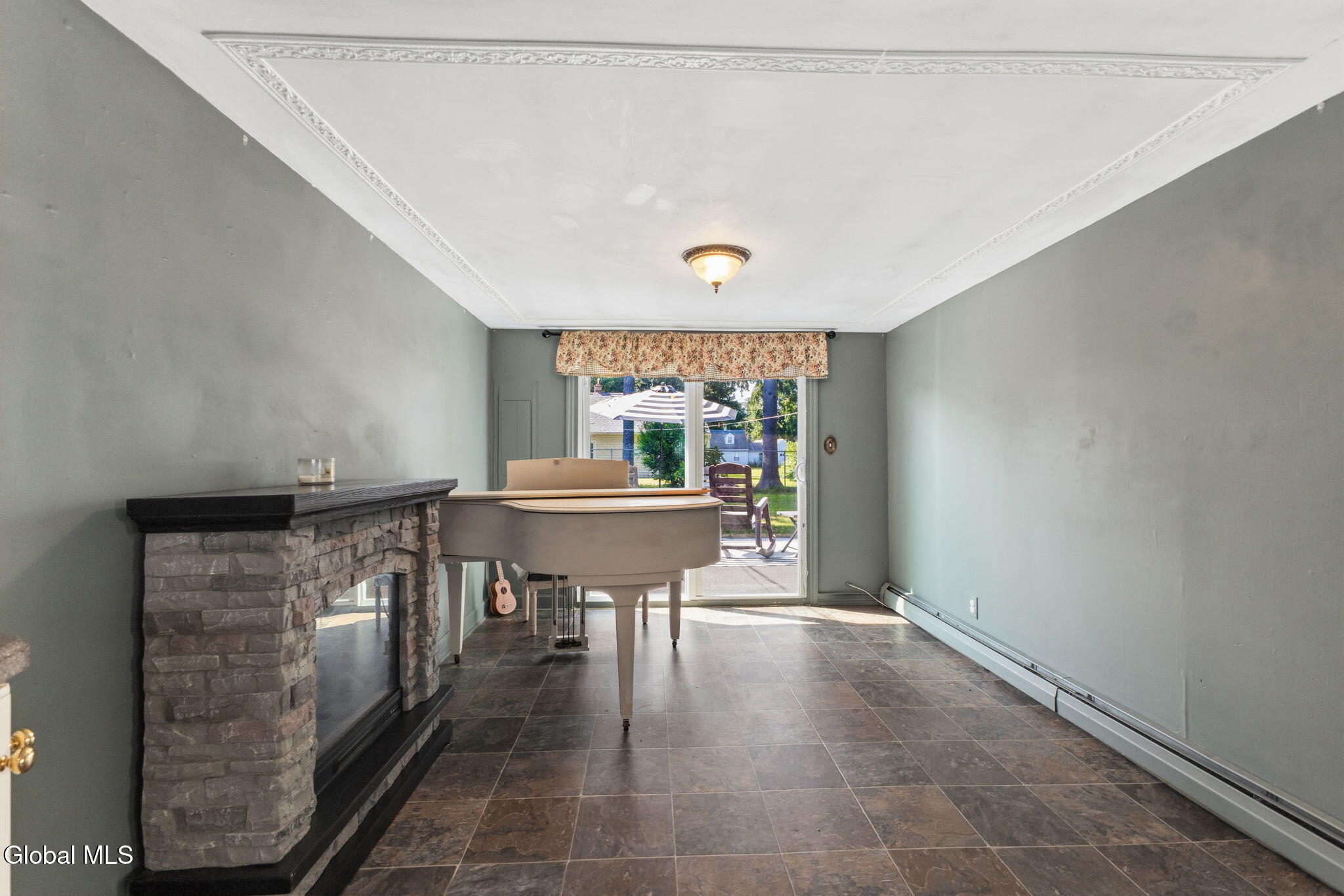 1080 Alheim Drive Schenectady NY 12303