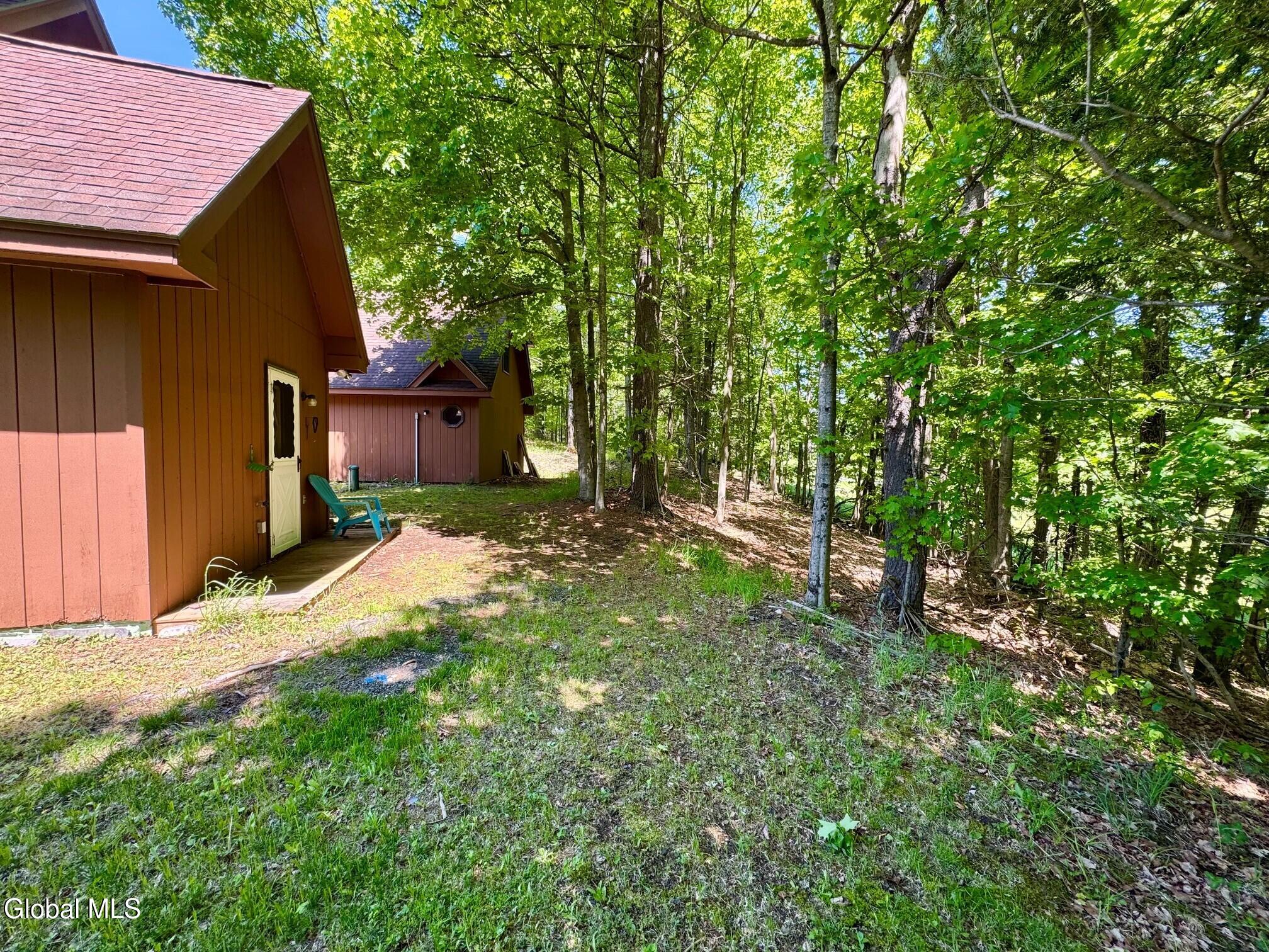 17 Ridgecrest Way Whitehall NY 12887