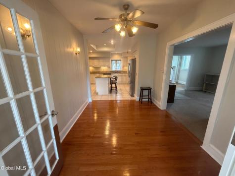 111 Hollywood Avenue Albany NY 12208