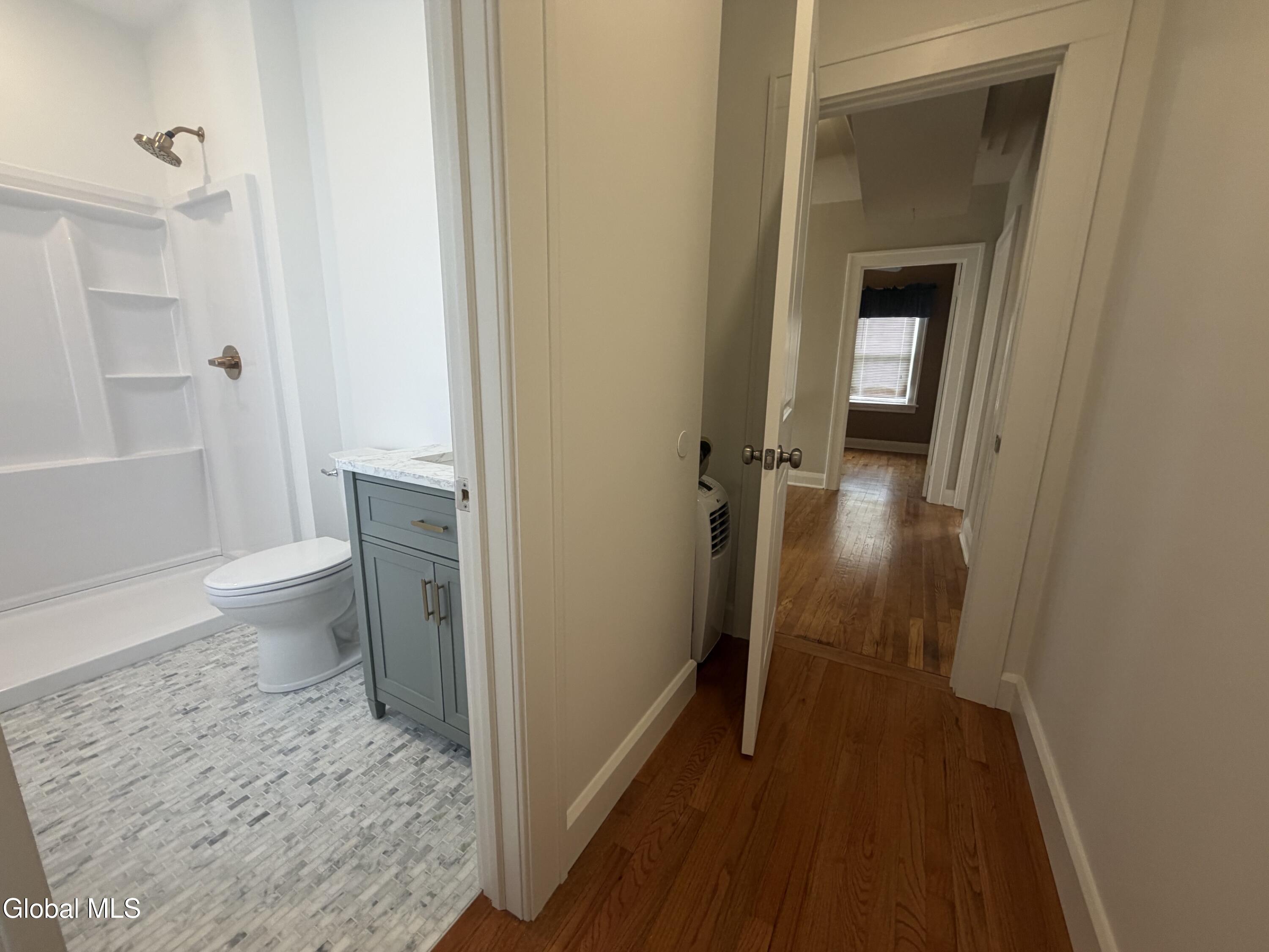 111 Hollywood Avenue Albany NY 12208