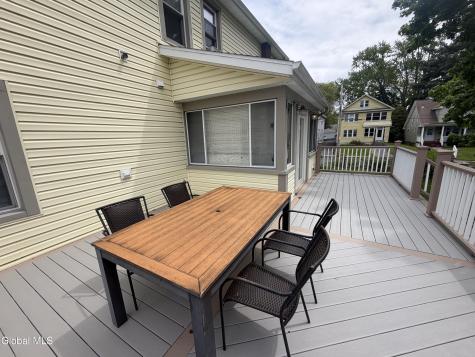 111 Hollywood Avenue Albany NY 12208