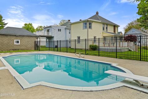 111 Hollywood Avenue Albany NY 12208
