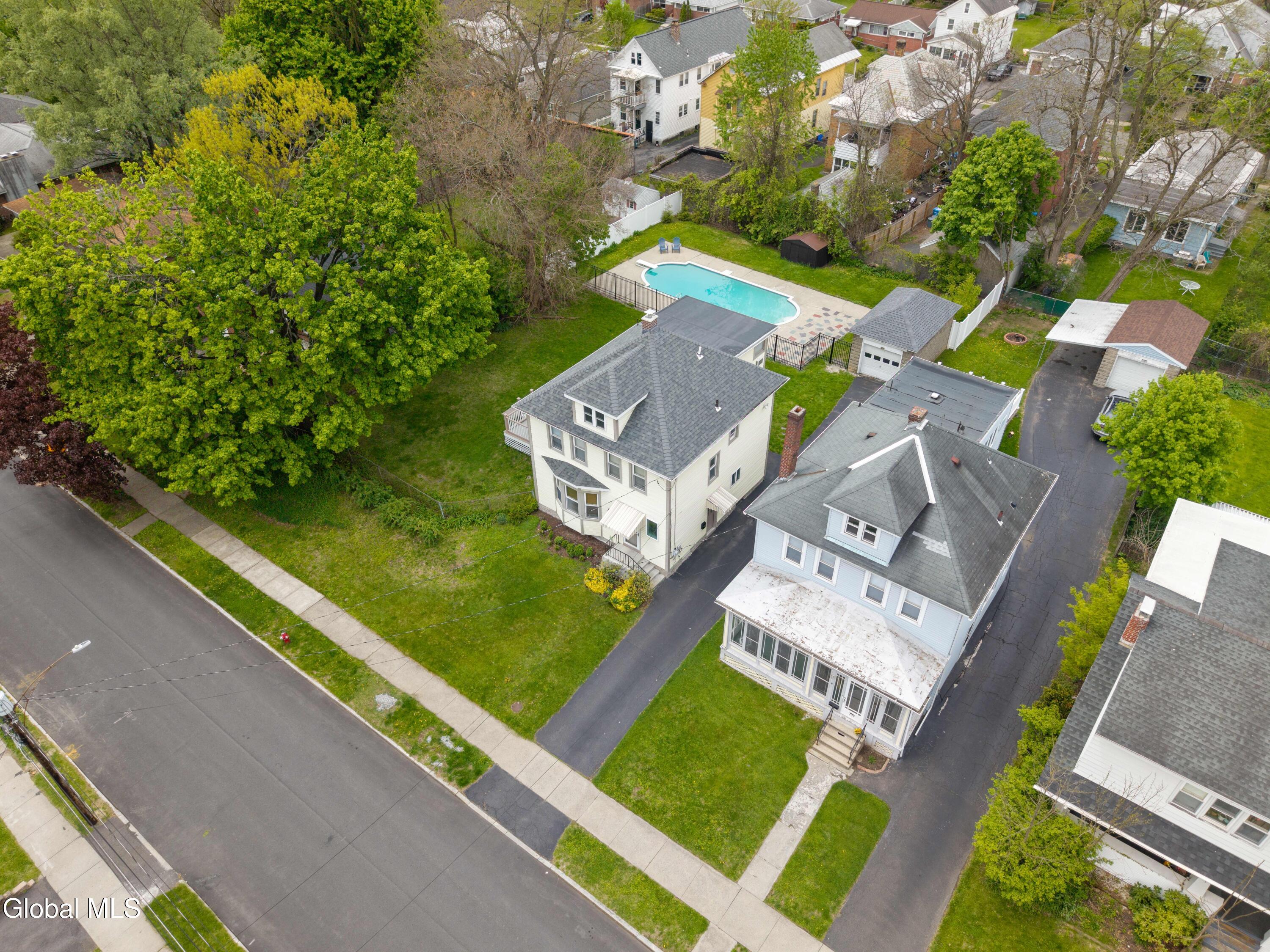 111 Hollywood Avenue Albany NY 12208