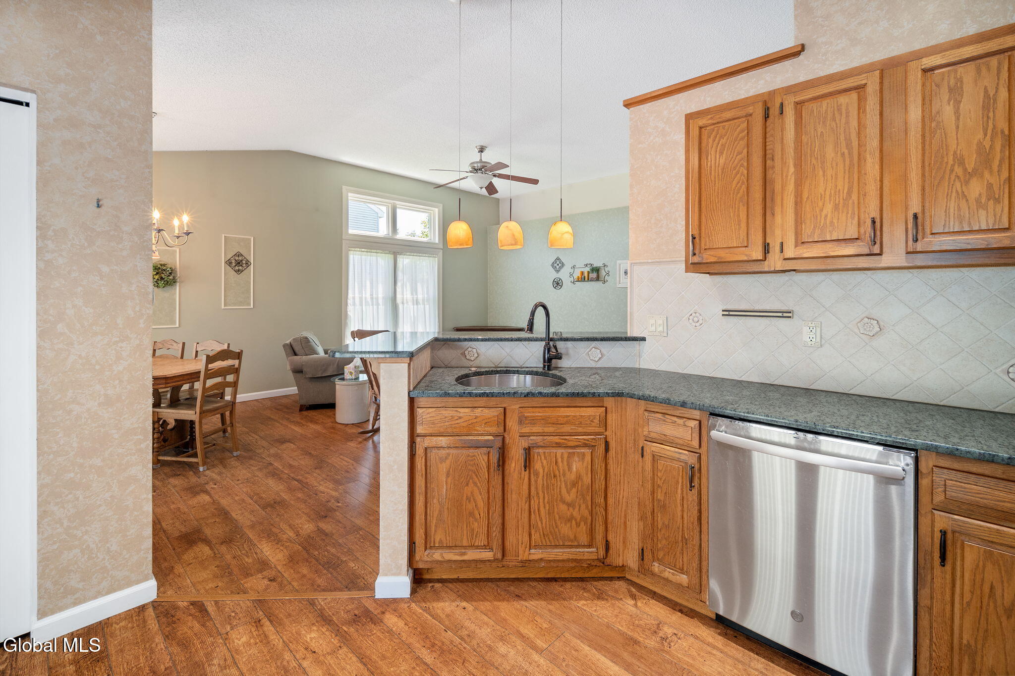 77 Capitol Place Rensselaer NY 12144