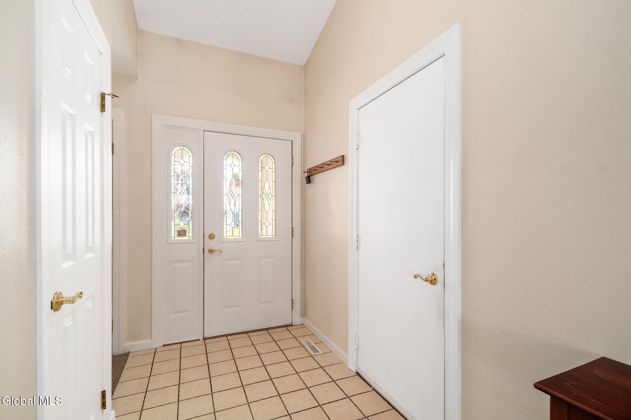 77 Capitol Place Rensselaer NY 12144