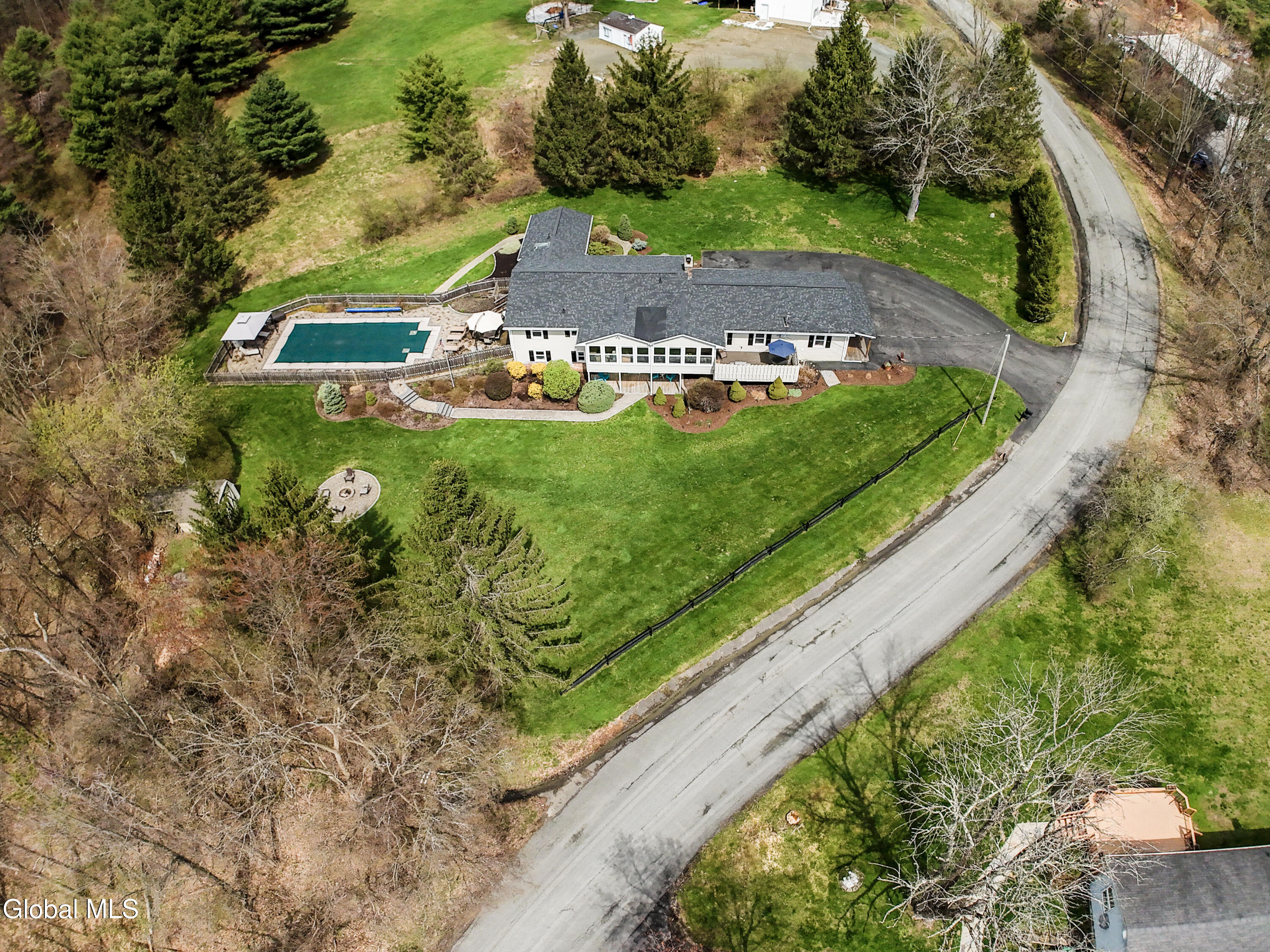 13 Mountain View Road Nassau NY 12123