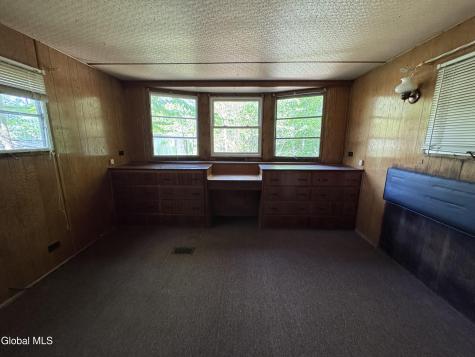 1706 State Highway 30 Mayfield NY 12117