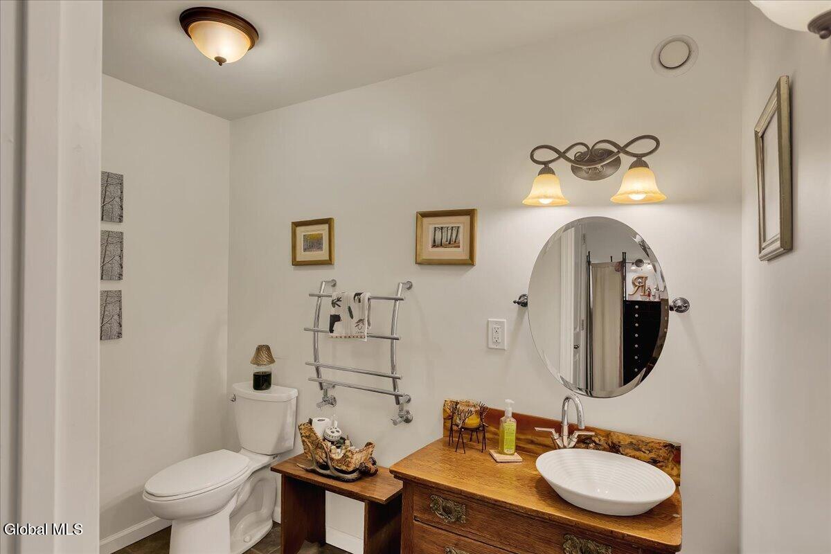 107 Wilderness Way Stephentown NY 12169