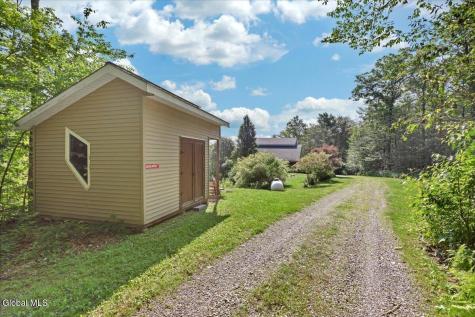 107 Wilderness Way Stephentown NY 12169