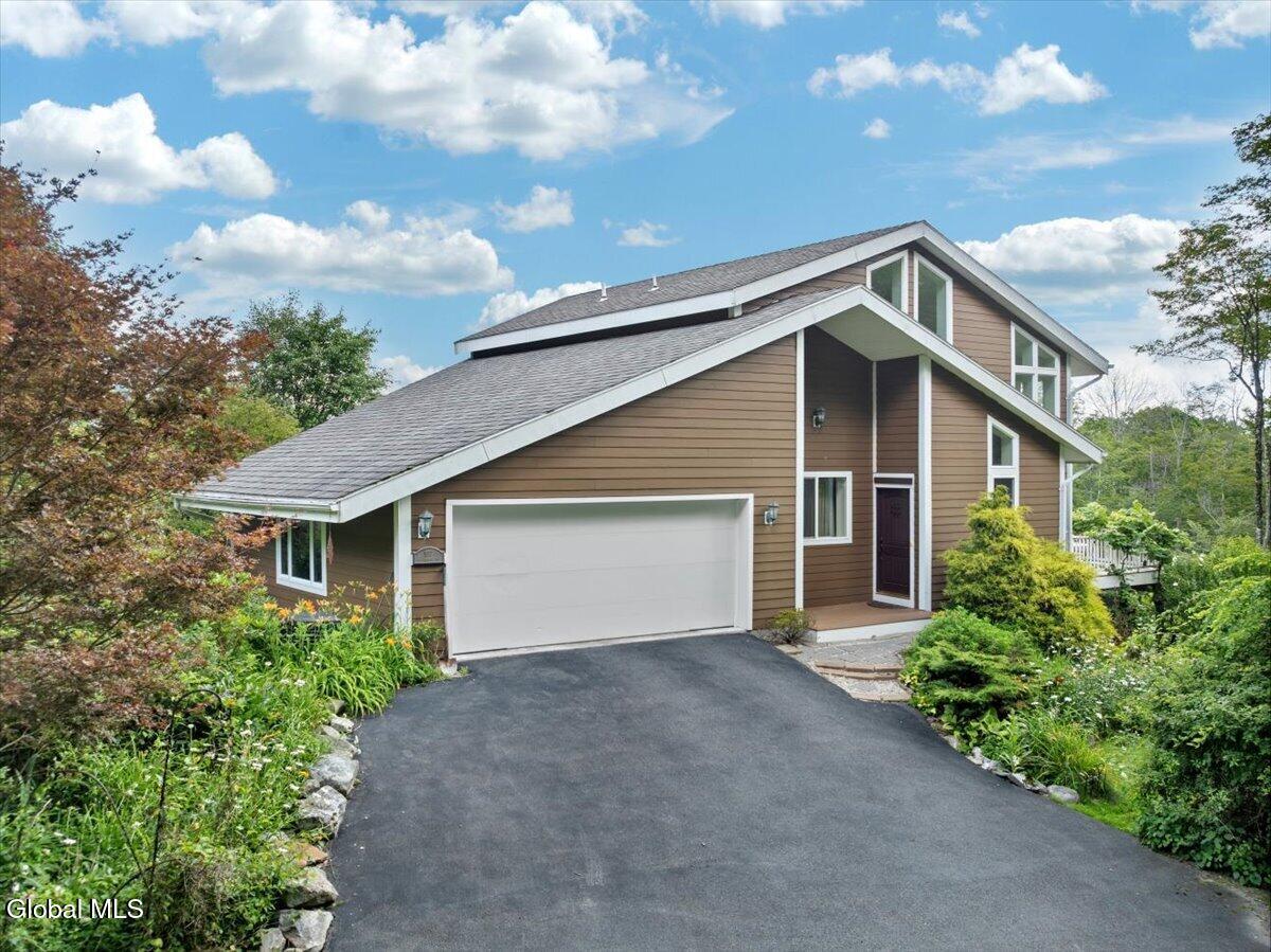 107 Wilderness Way Stephentown NY 12169
