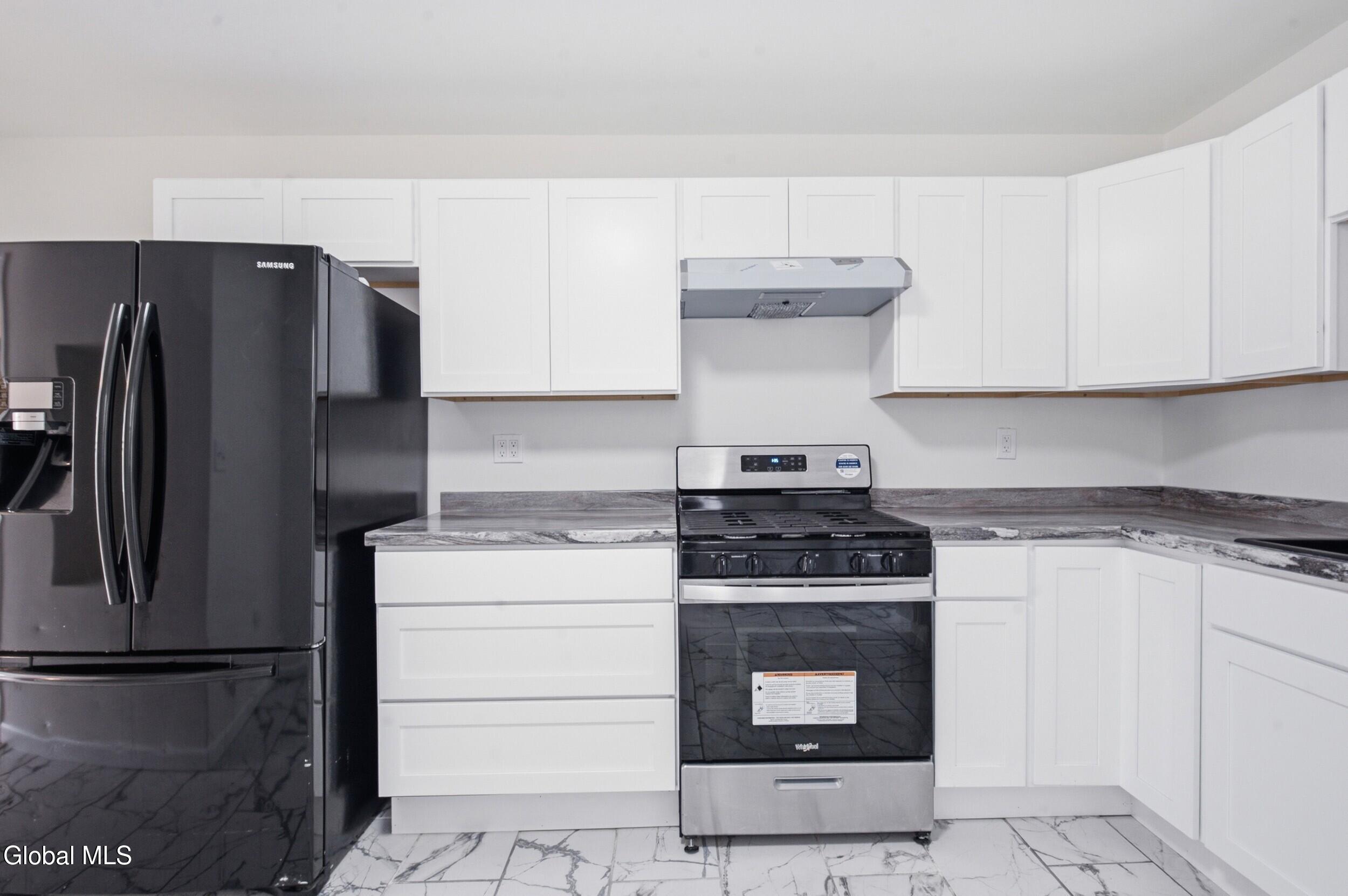 423 Bedford Road Schenectady NY 12308
