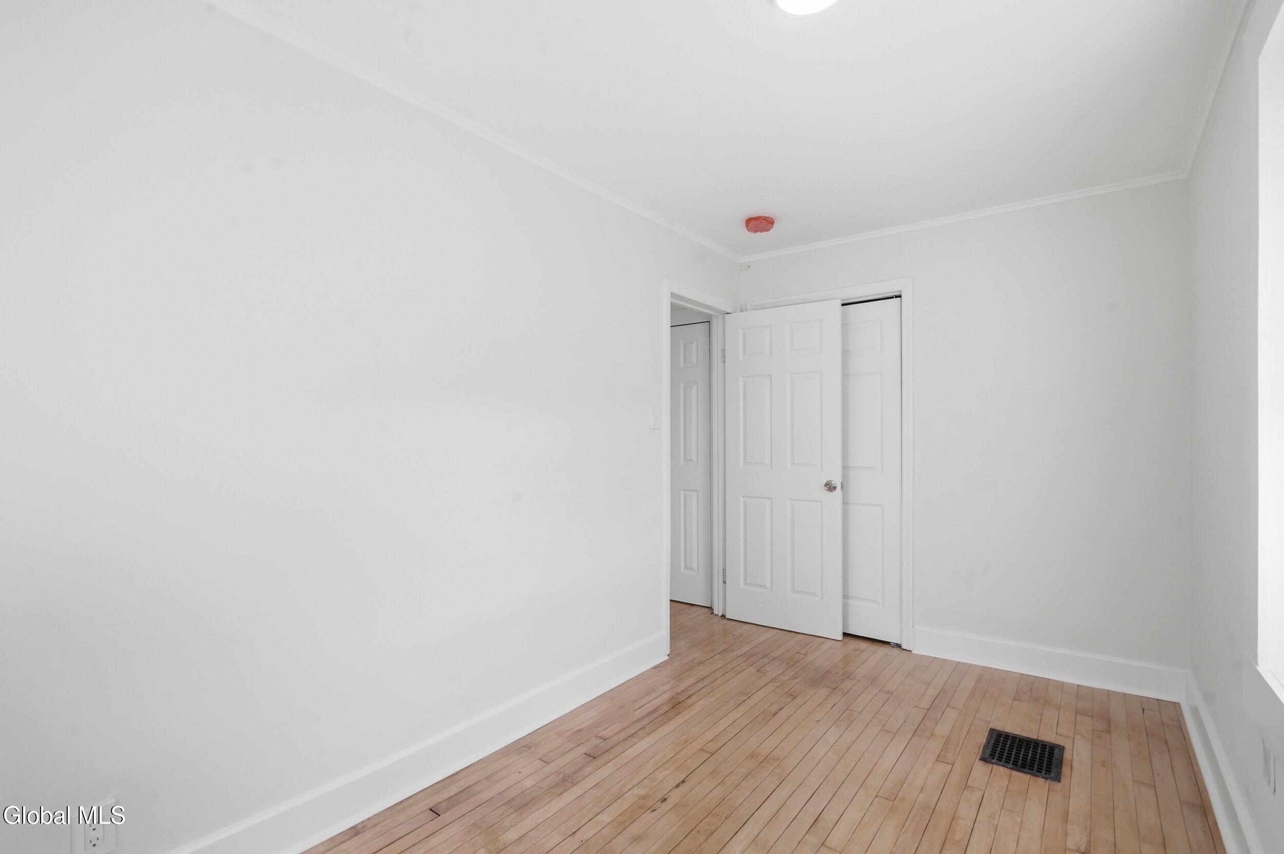 423 Bedford Road Schenectady NY 12308