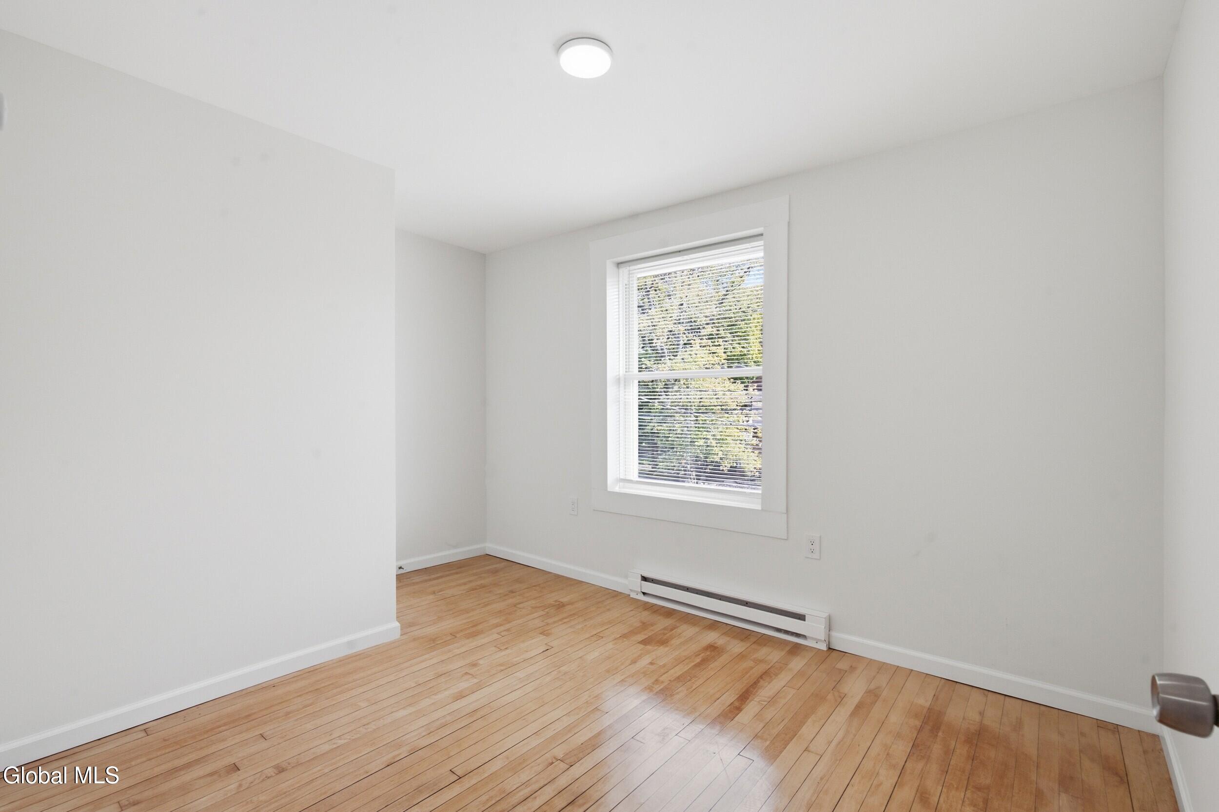 423 Bedford Road Schenectady NY 12308