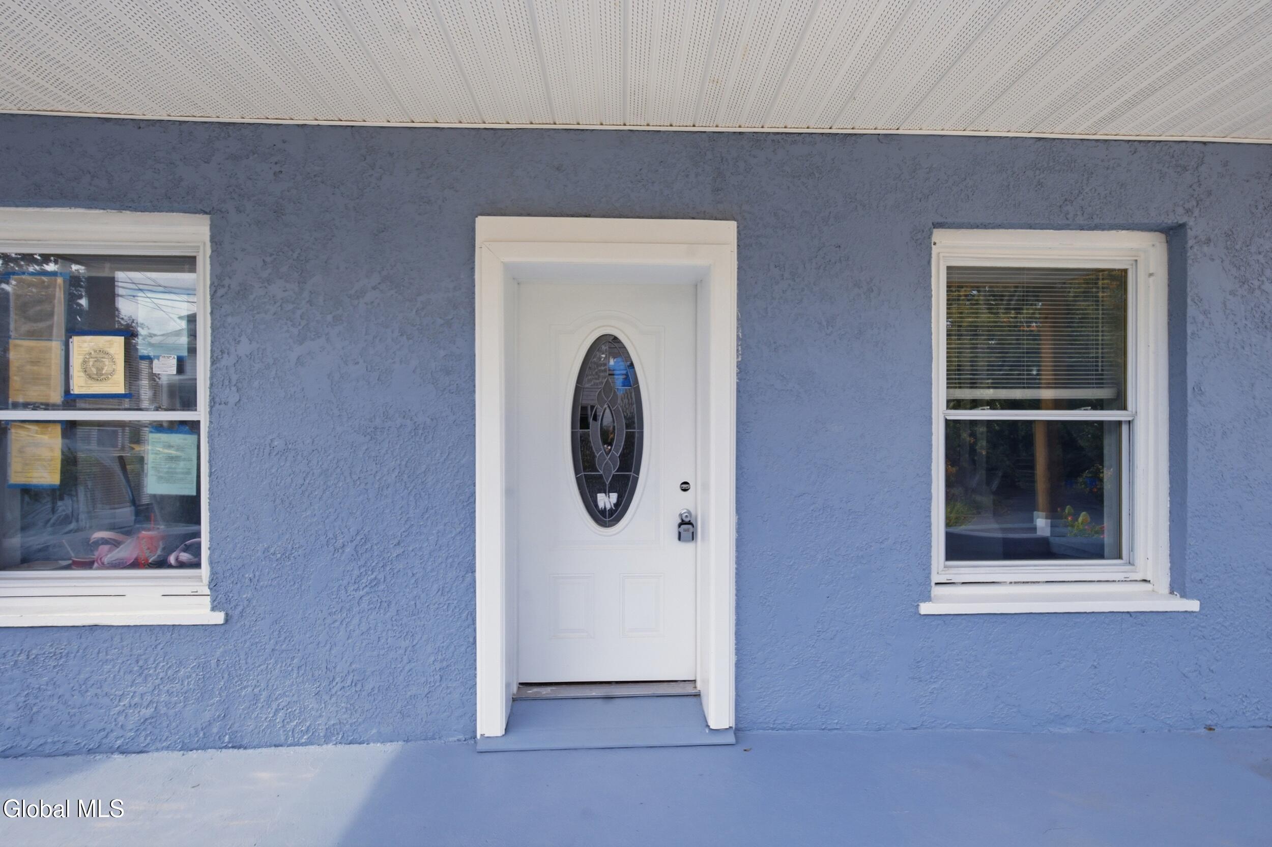 423 Bedford Road Schenectady NY 12308