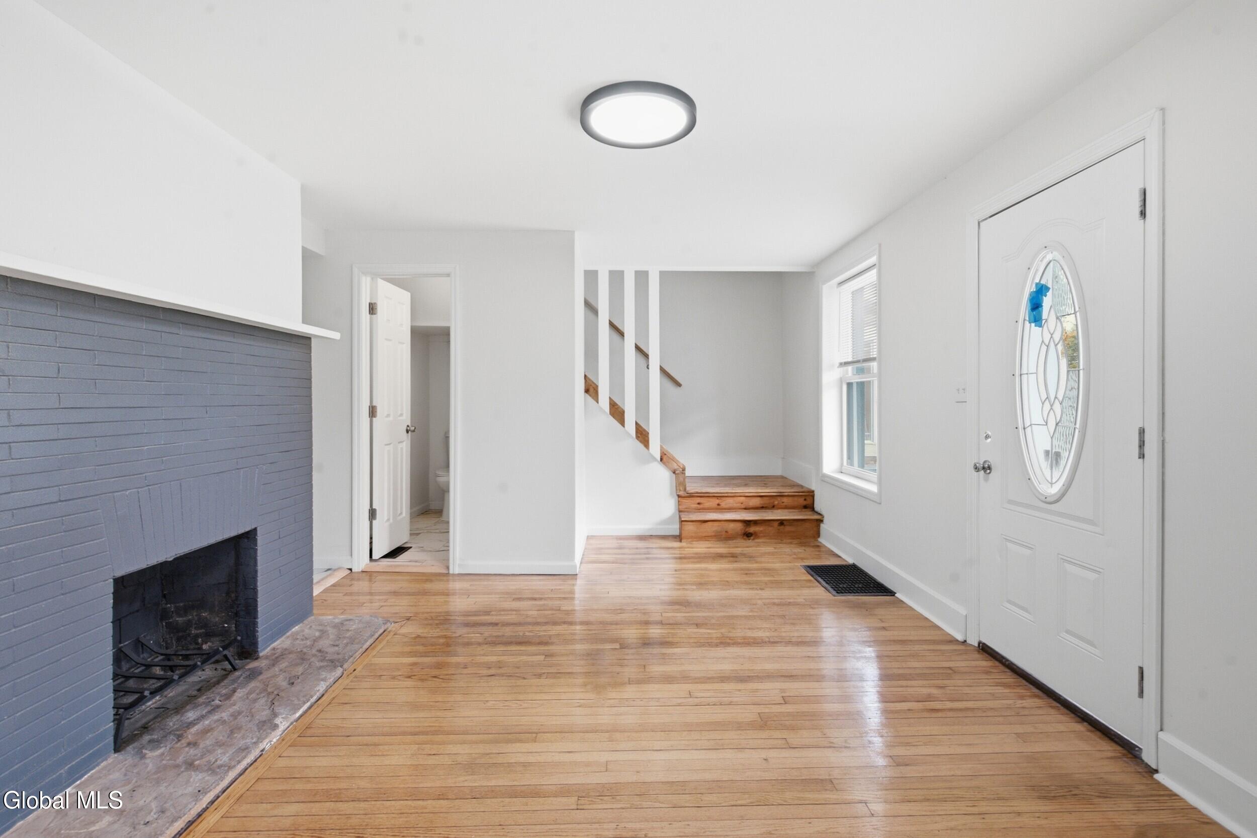 423 Bedford Road Schenectady NY 12308