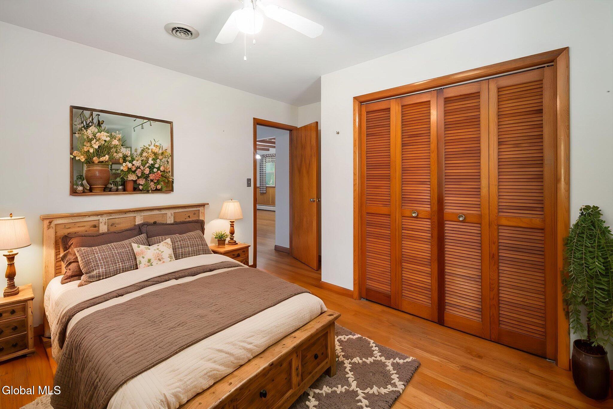 1 White Birch Lane New Baltimore NY 12192