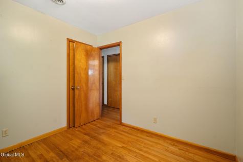 1 White Birch Lane New Baltimore NY 12192