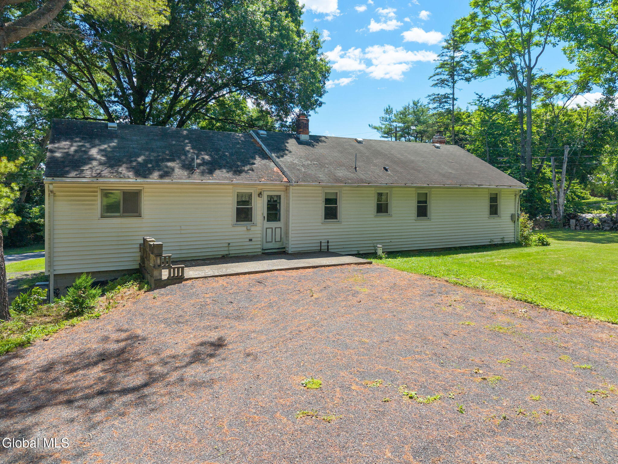 1 White Birch Lane New Baltimore NY 12192
