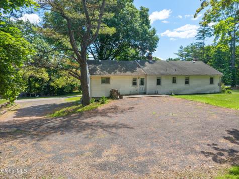 1 White Birch Lane New Baltimore NY 12192