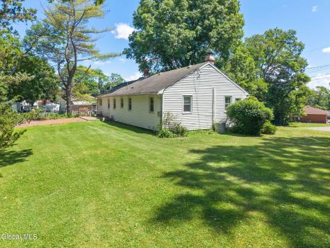 1 White Birch Lane New Baltimore NY 12192