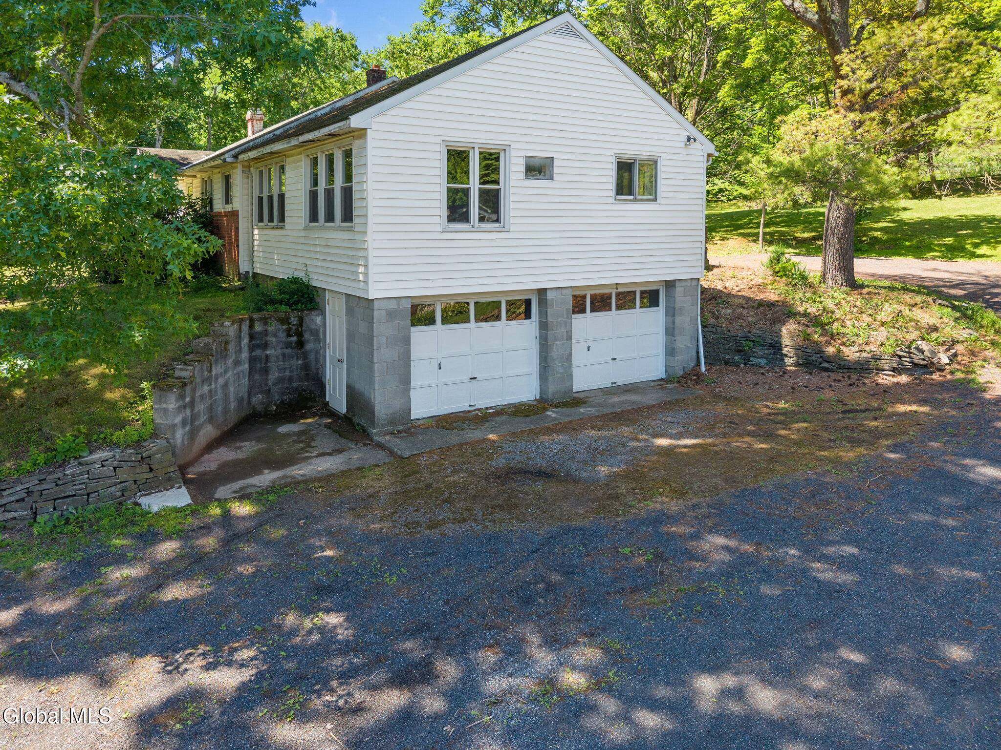 1 White Birch Lane New Baltimore NY 12192
