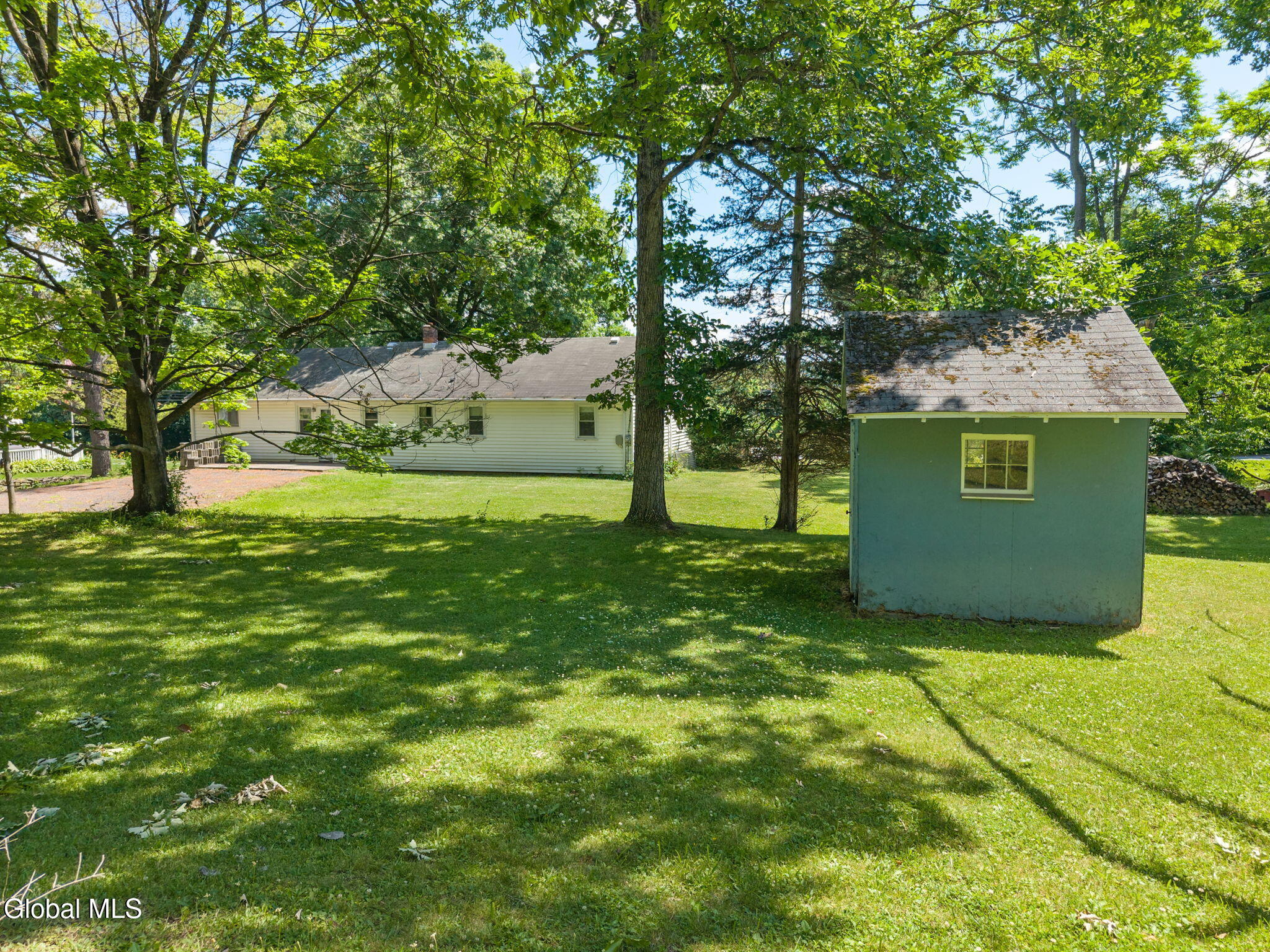 1 White Birch Lane New Baltimore NY 12192