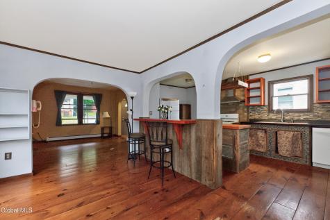 140 11th Street Troy NY 12180