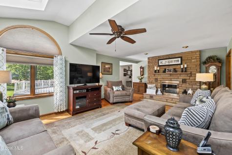 863 Turnbull Road Delanson NY 12053