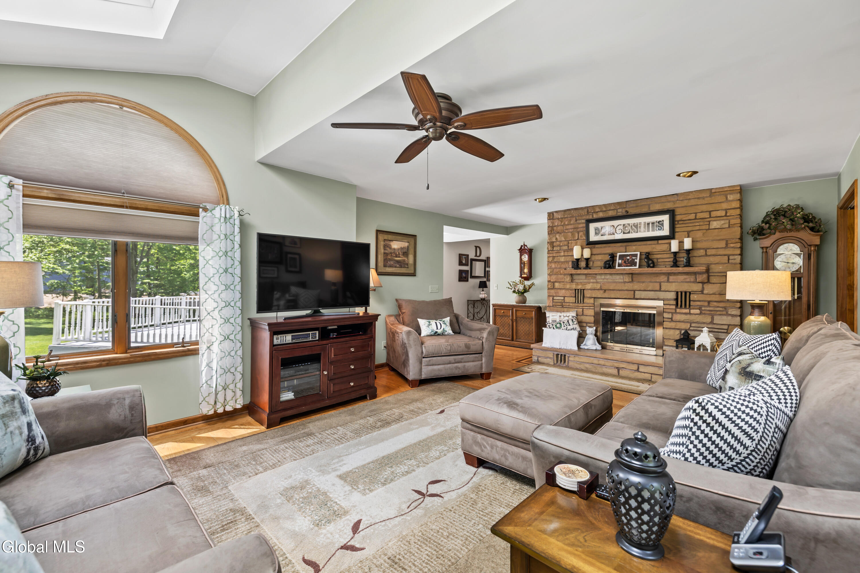 863 Turnbull Road Delanson NY 12053