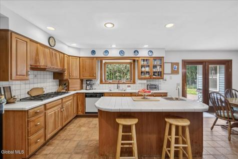 60 Hillcrest Lane Saratoga Springs NY 12866