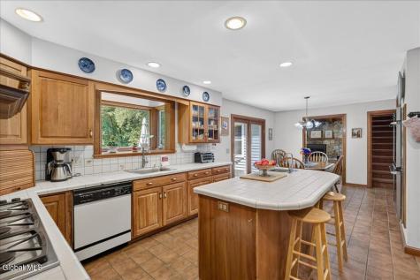 60 Hillcrest Lane Saratoga Springs NY 12866