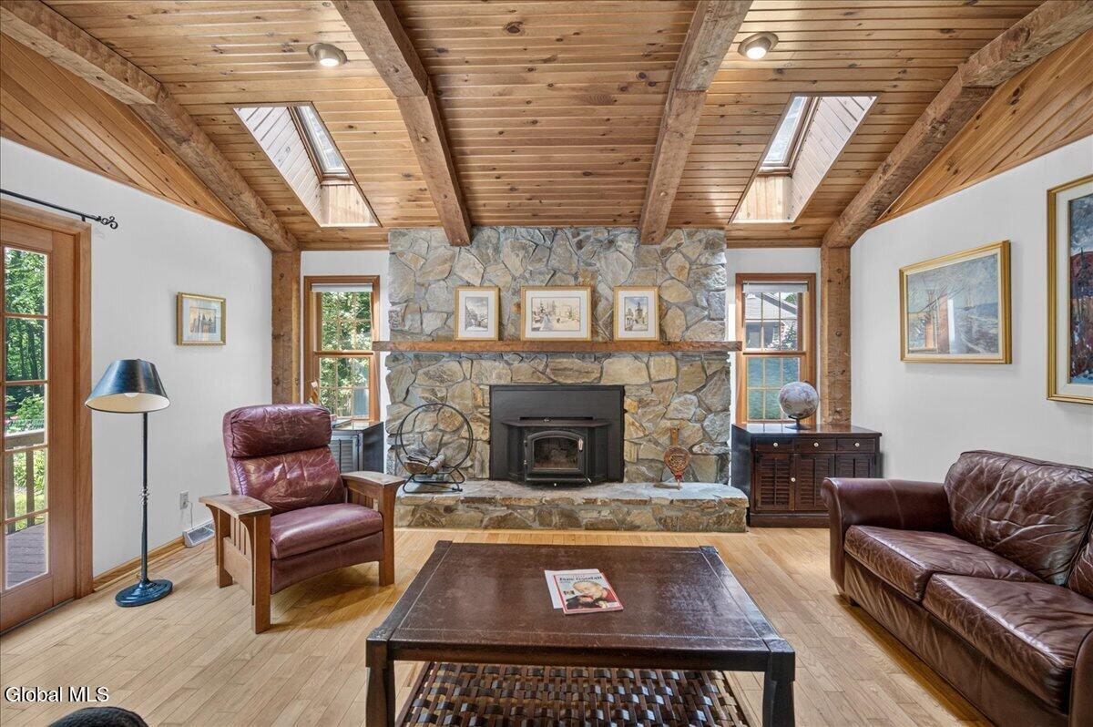 60 Hillcrest Lane Saratoga Springs NY 12866