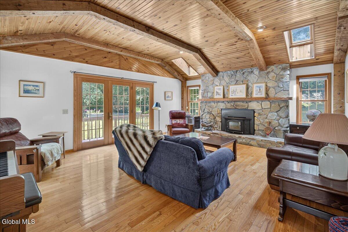60 Hillcrest Lane Saratoga Springs NY 12866