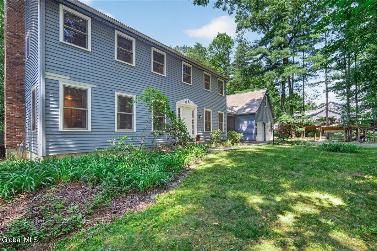 60 Hillcrest Lane Saratoga Springs NY 12866