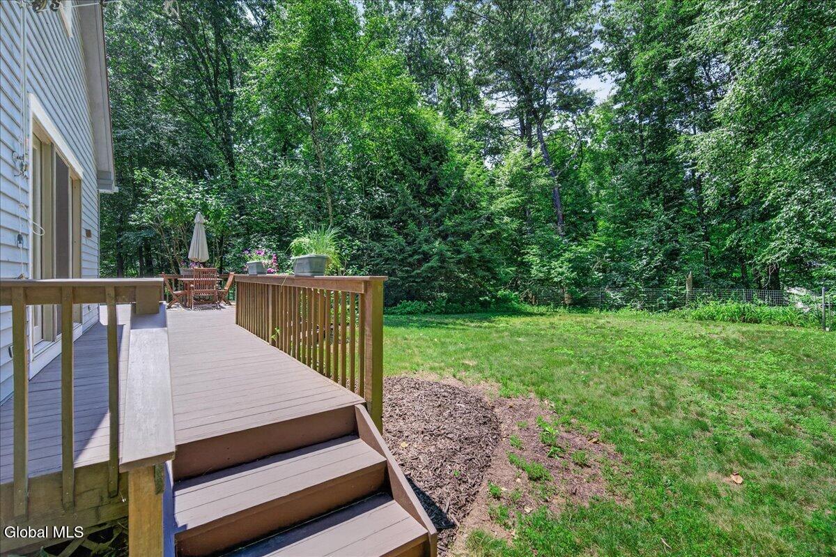 60 Hillcrest Lane Saratoga Springs NY 12866