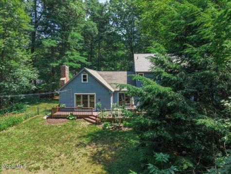 60 Hillcrest Lane Saratoga Springs NY 12866