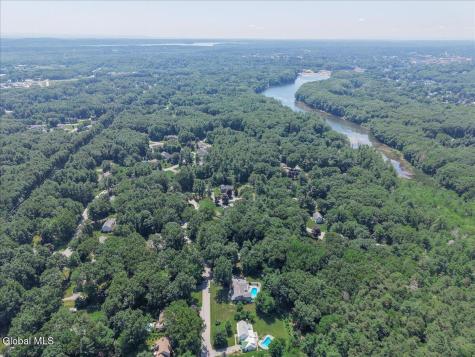 60 Hillcrest Lane Saratoga Springs NY 12866