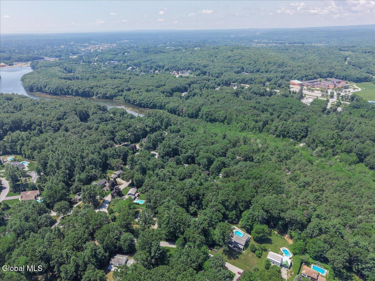 60 Hillcrest Lane Saratoga Springs NY 12866