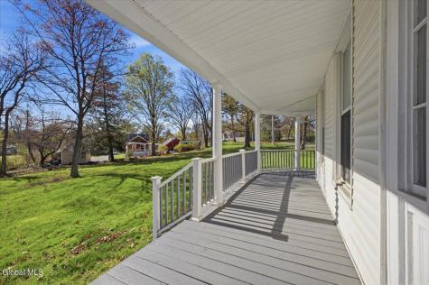 3613 Becker Street Schenectady NY 12304