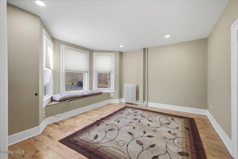 3613 Becker Street Schenectady NY 12304