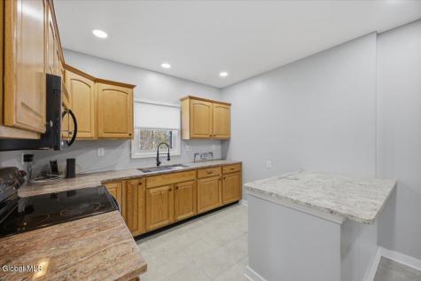 3613 Becker Street Schenectady NY 12304
