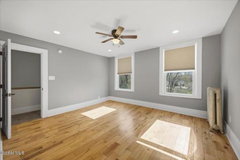 3613 Becker Street Schenectady NY 12304