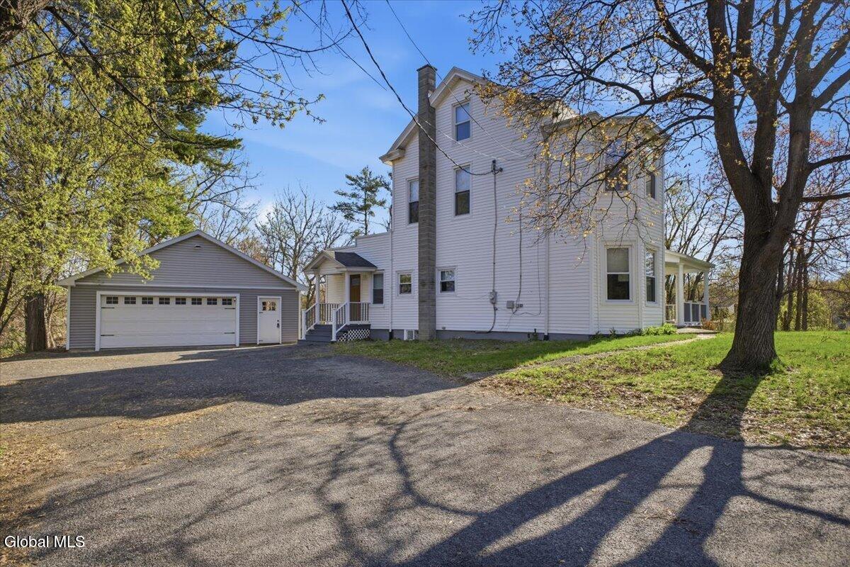 3613 Becker Street Schenectady NY 12304