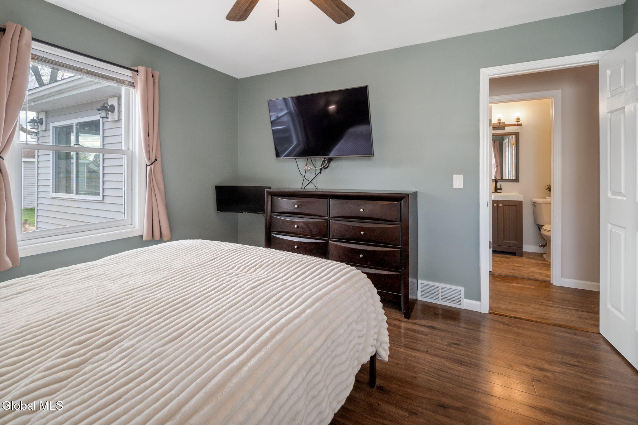 1100 Laura Street Schenectady NY 12306
