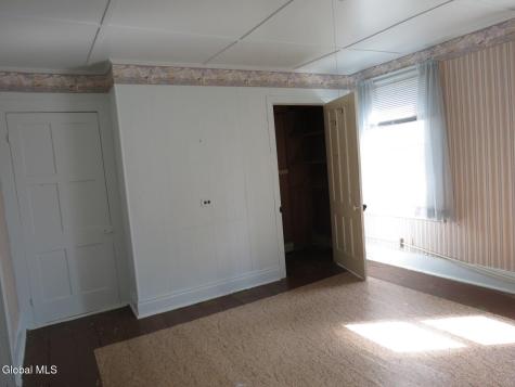 805 4th Avenue Troy NY 12182
