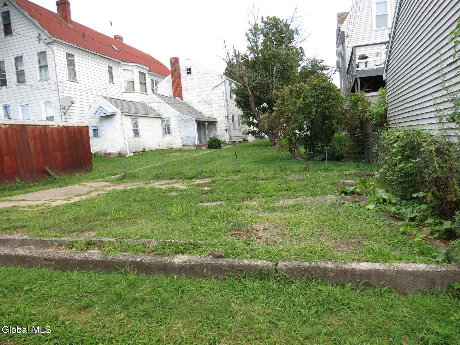 805 4th Avenue Troy NY 12182