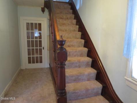 805 4th Avenue Troy NY 12182