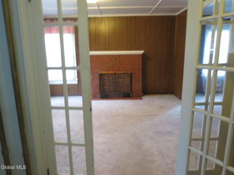 805 4th Avenue Troy NY 12182